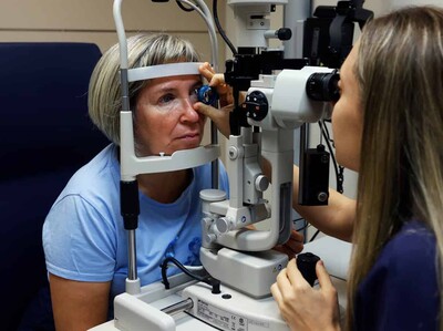 Conjuntivitis y salud ocular: cuidado de lentillas