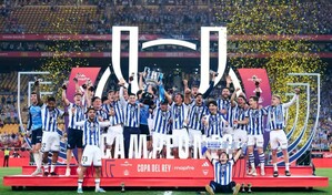 De Sevilla a Buenos Aires, con paradas en Inglaterra y Alemania, f&uacute;tbol por todos lados