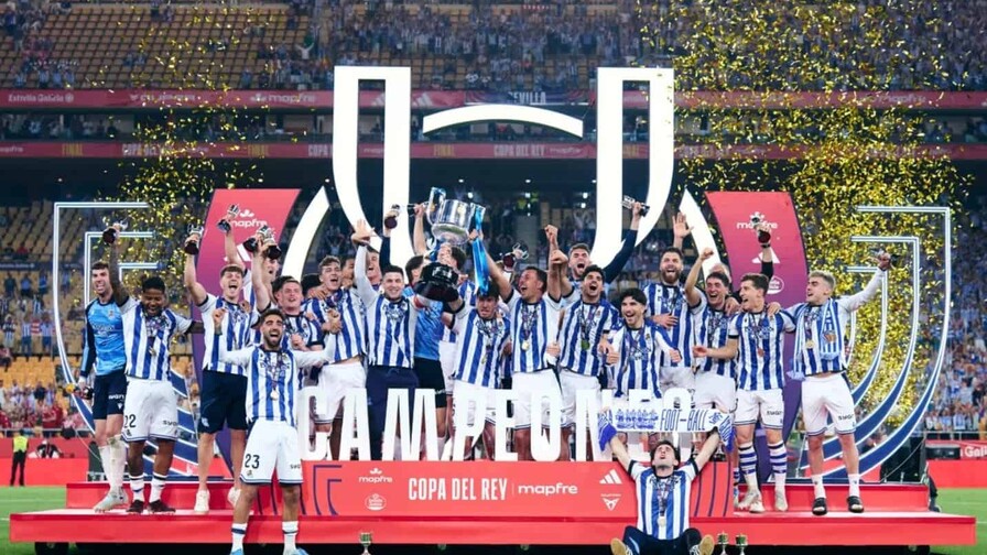 De Sevilla a Buenos Aires, con paradas en Inglaterra y Alemania, f&uacute;tbol por todos lados