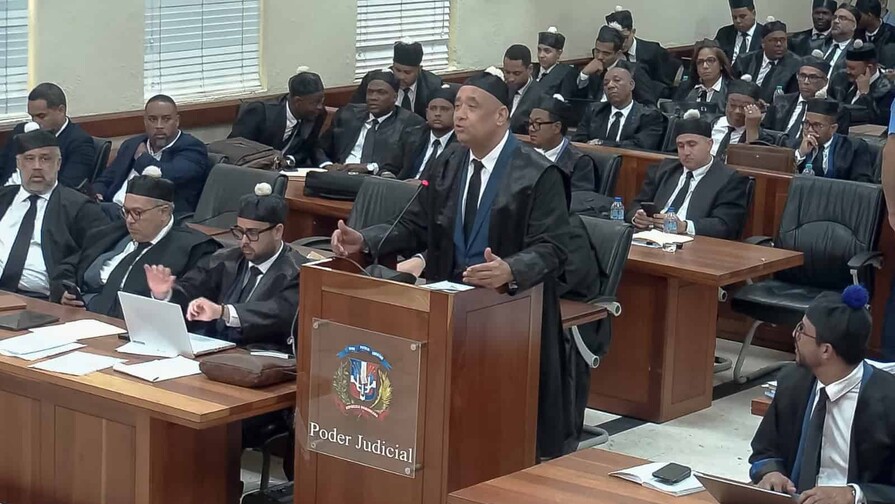 Diez querellas m&aacute;s son retiradas contra los hermanos Espaillat por caso Jet Set