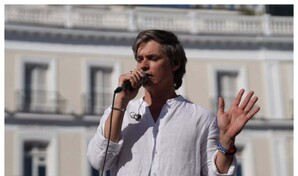 “¡Fuera la mona!”, la polémica frase dirigida a Delcy Rodríguez por la que Carlos Baute se disculpó