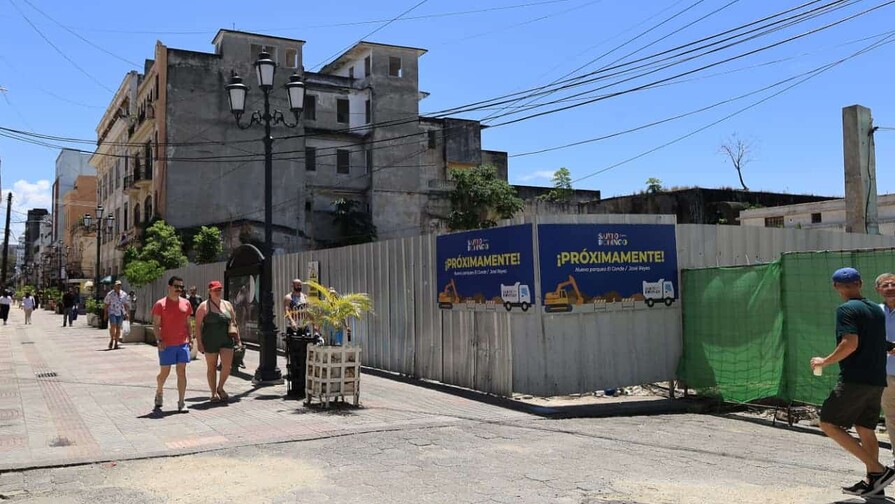 Se inicia la construcción del parqueo José Reyes con una inversión de RD$950 millones