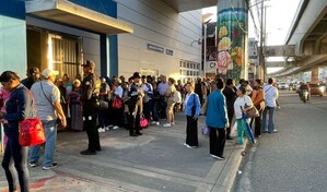 Interrupción del Metro y Teleférico de Santo Domingo causa retrasos; servicio fue restablecido