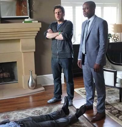 "Psych": humor, misterio y una amistad que la convirti&oacute; en serie de culto