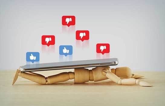 La comunicaci&oacute;n que nos est&aacute; consumiendo