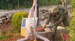 Un soldado israel&iacute; destroza a martillazos estatua de Cristo en L&iacute;bano, Netanyahu condena la acci&oacute;n