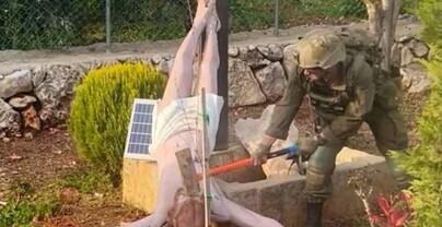 Un soldado israel&iacute; destroza a martillazos estatua de Cristo en L&iacute;bano, Netanyahu condena la acci&oacute;n