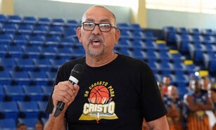 El exselecci&oacute;n nacional Vinicio Mu&ntilde;oz lo deja claro: "No quiero dedicatoria, por si acaso"