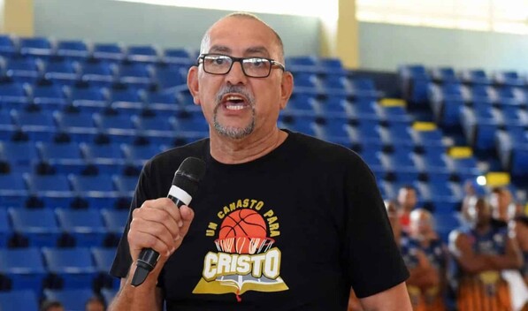 El exselecci&oacute;n nacional Vinicio Mu&ntilde;oz lo deja claro: "No quiero dedicatoria, por si acaso"