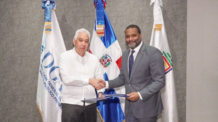 Entidades acuerdan impulsar la educaci&oacute;n en alianzas p&uacute;blico-privadas