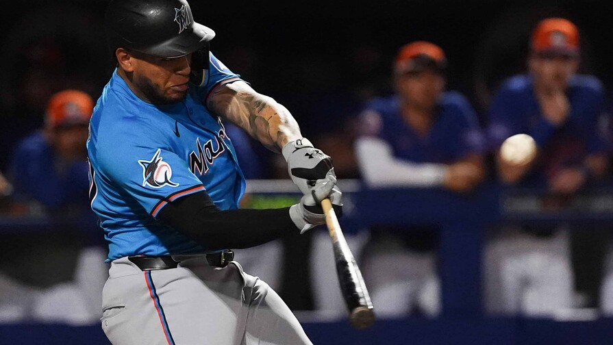 Agustín Ramírez voló la verja y comandó el triunfo de los Marlins