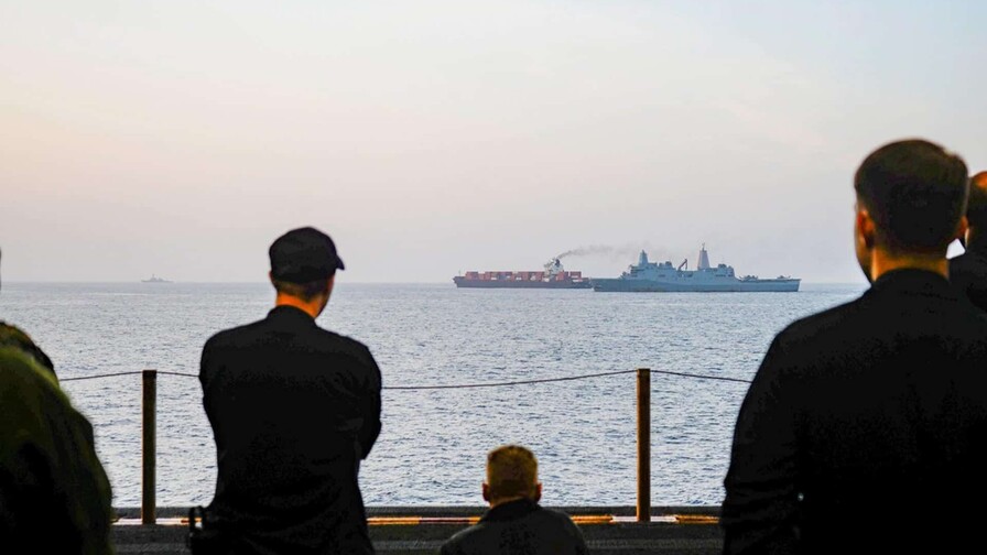 Irán condena el ataque de EE. UU. a su buque y la detención de sus tripulantes como rehenes