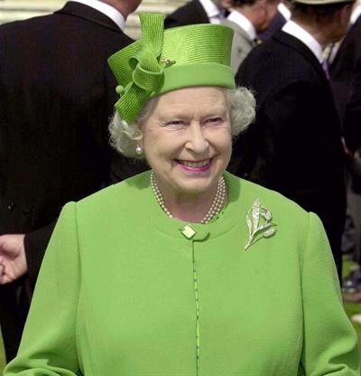 Cien a&ntilde;os de Isabel II, la reina que uni&oacute; dos siglos