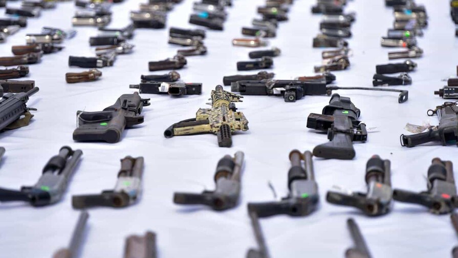Interior y Policía destruye 2,268 armas de fuego incautadas