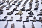 Ocho de cada diez armas de fuego incautadas por Aduanas fueron decomisadas en el puerto de Haina Ocho de cada diez armas de fuego incautadas por Aduanas fueron decomisadas en el puerto de Haina