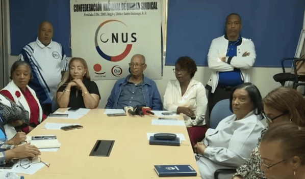 Enfermeras anuncian huelga para el 29 de abril y bioanalistas marchar&aacute;n al Palacio Nacional