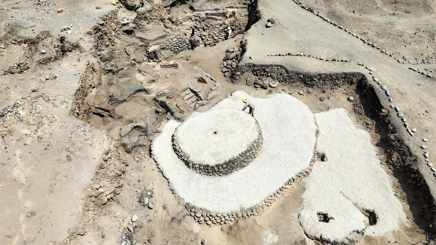 Arqueólogos chinos y peruanos unirán esfuerzos para estudiar la civilización de Caral Arqueólogos chinos y peruanos unirán esfuerzos para estudiar la civilización de Caral