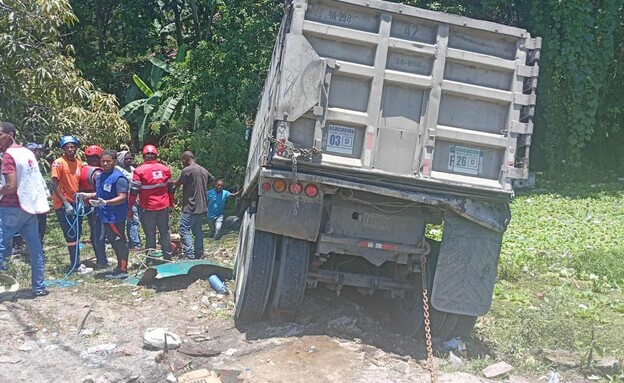 Una mujer embarazada de 22 a&ntilde;os y su hijo de 4, entre v&iacute;ctimas del accidente en la 6 de Noviembre