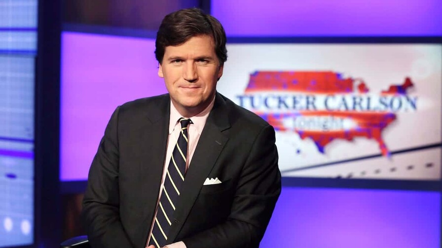Periodista ultraconservador Tucker Carlson se disculpa por apoyar a Trump: Me atormenta