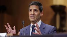 Nombramiento de Warsh para la Fed queda en el aire por el pulso de Trump a Powell