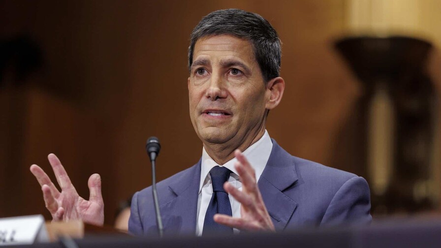 Nombramiento de Warsh para la Fed queda en el aire por el pulso de Trump a Powell