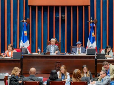 Senado aprueba proyecto de ley para deudas a contratistas del Estado