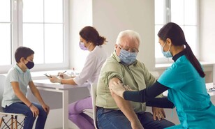 Especial protecci&oacute;n de los adultos mayores contra la influenza