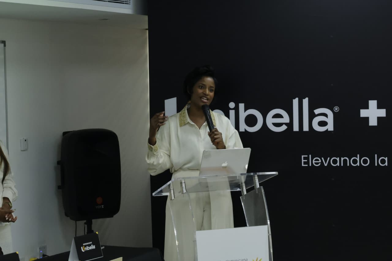 Firma de convenio interinstitucional entre Unibella y la Universidad Dominicana San Valero.