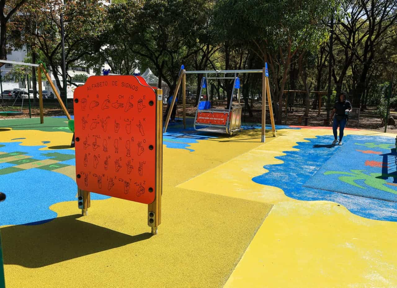 Tablero con el alfabeto de signos