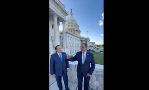 Jos&eacute; Paliza recorre el Congreso de EE. UU. junto al dominicano Adriano Espaillat