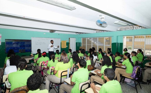 Desde 2017, m&aacute;s de 52 mil adolescentes abandonaron la escuela secundaria en el pa&iacute;s