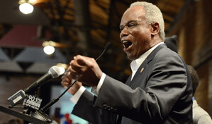 Fallece congresista demócrata de 80 años que aspiraba a su decimotercer mandato