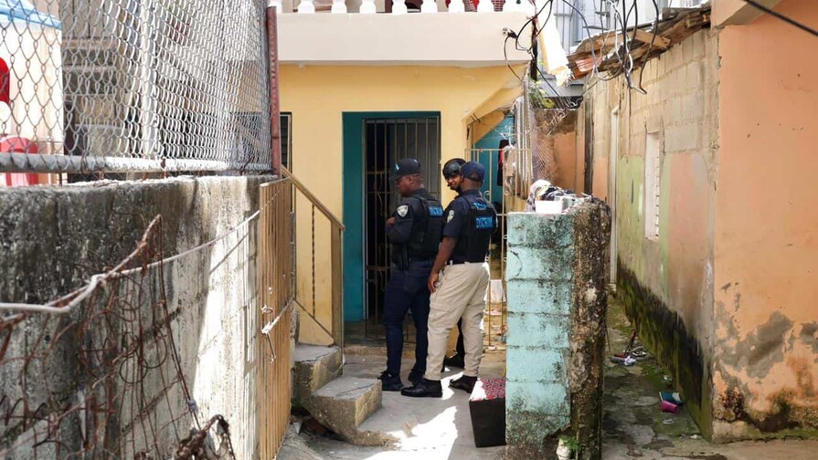 Interrogan a m&aacute;s de 10 personas tras hallazgo del cad&aacute;ver de una ni&ntilde;a en mochila en Los Girasoles