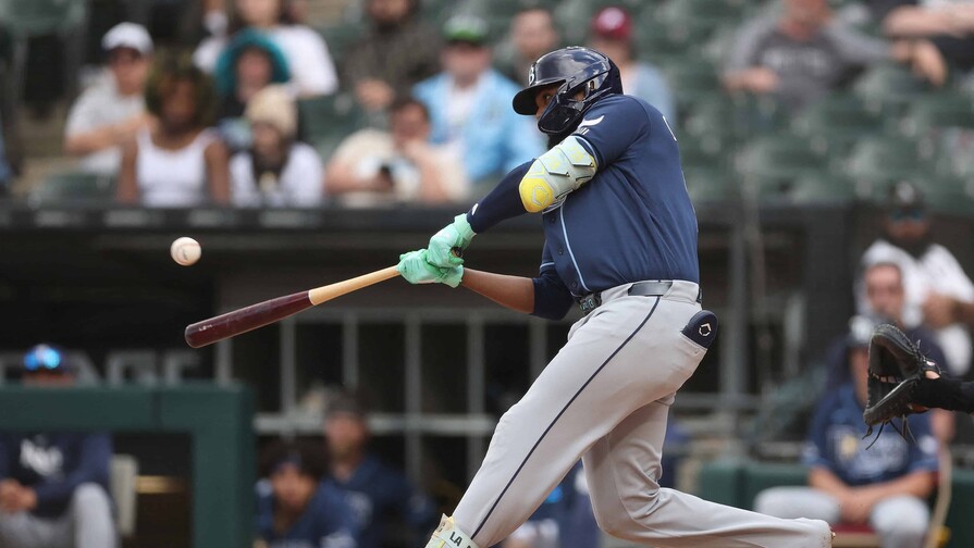 Junior Caminero brilla con el madero en el triunfo de los Rays ante Cincinnati