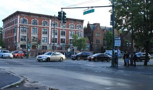 Mujer mata a su pareja a pu&ntilde;aladas en Brooklyn y huye de la escena