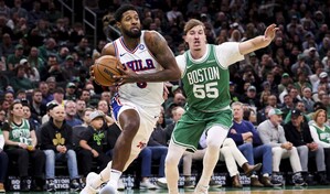 Portland y los Sixers se agigantan de visitantes e igualan sus series ante San Antonio y Boston