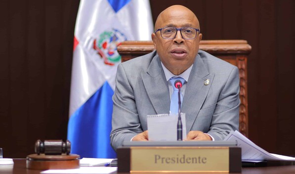 Senadores piden a Pacheco acelerar la reforma laboral como agiliza otros proyectos