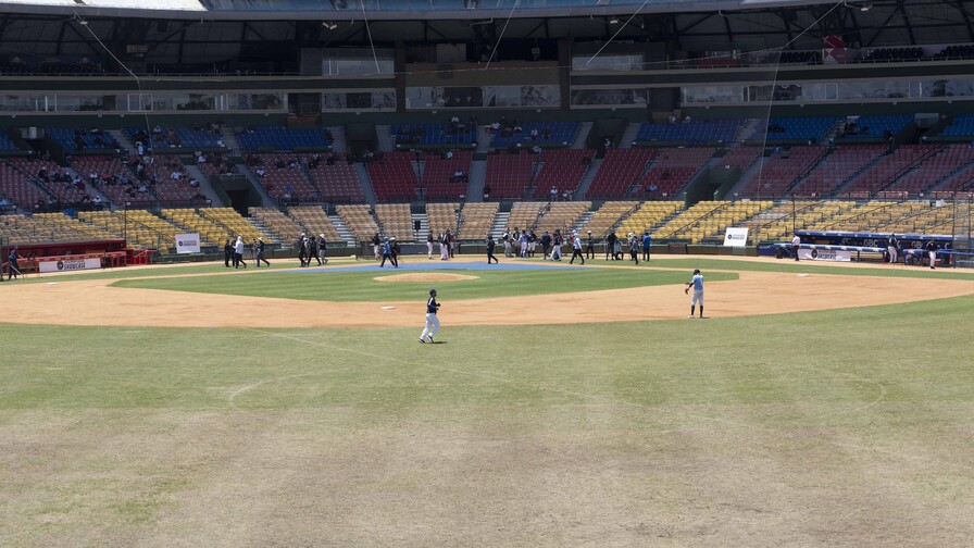Jos&eacute; Monegro conf&iacute;a en que el patronato del Quisqueya pondr&aacute; atenci&oacute;n a la grama de ese estadio