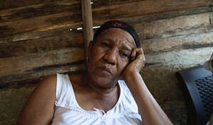 Mercedes Marte llora la p&eacute;rdida de su hija embarazada y su nieto en accidente en la 6 de Noviembre