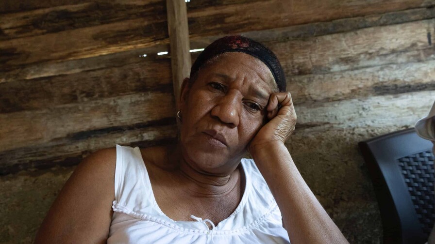 Mercedes Marte llora la p&eacute;rdida de su hija embarazada y su nieto en accidente en la 6 de Noviembre