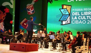 Feria del Libro del Cibao 2026 desarrolla jornada centrada en literatura, identidad y m&uacute;sica