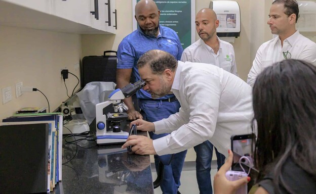 Inauguran centro dedicado al estudio y conservaci&oacute;n de los corales en el pa&iacute;s