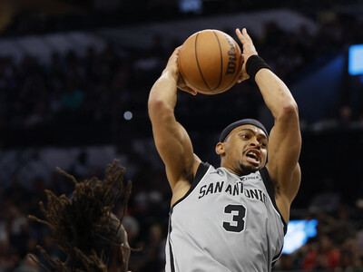NBA: Keldon Johnson, de los Spurs, elegido Mejor Sexto Hombre