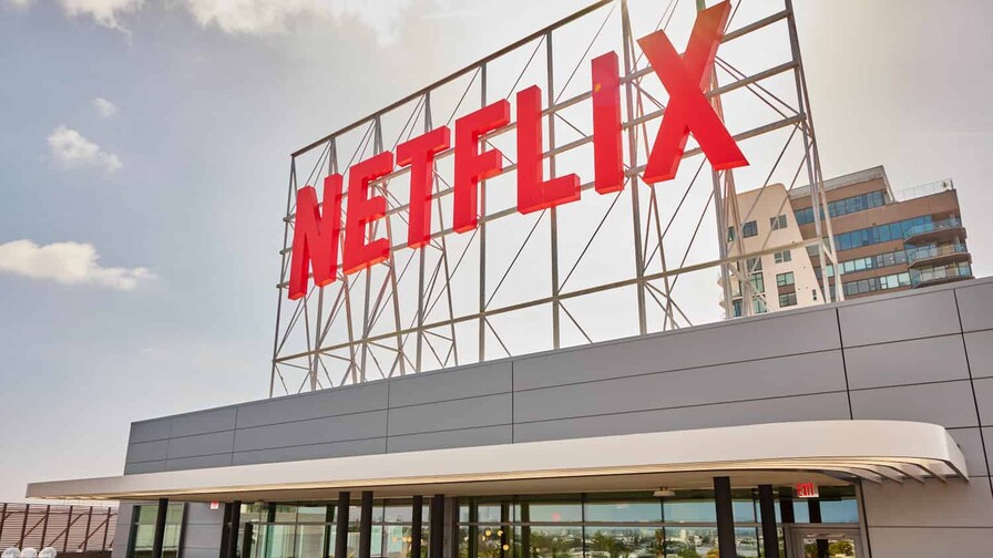 Netflix autoriza un plan de recompra de acciones tras el fracaso por adquirir Warner Bros