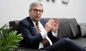 Fiscalía de Perú solicita arresto del organizador de elecciones generales