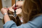 EE. UU. aún permite químicos en cosméticos que la Unión Europea acaba de prohibir EE. UU. aún permite químicos en cosméticos que la Unión Europea acaba de prohibir