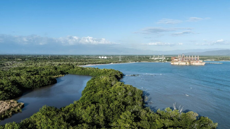 Caribe ante una encrucijada: conferencia global busca dejar atrás los combustibles fósiles