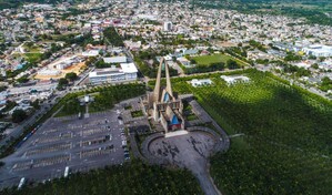 Hig&uuml;ey crece sin control: expansi&oacute;n urbana supera la capacidad del territorio