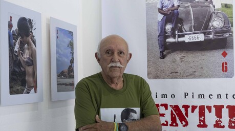 La historia en im&aacute;genes: un recorrido por la Revoluci&oacute;n de Abril desde el archivo de Thimo Pimentel