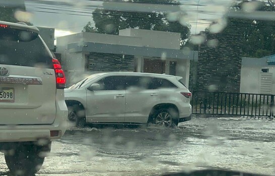 El COE mantiene 12 provincias y el Distrito Nacional en alerta amarilla y 10 en verde por lluvias